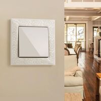 Выключатель одноклавишный (слоновая кость) / W1110003