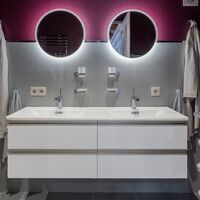 Розетка с заземлением (слоновая кость) / W1171003