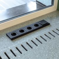 Розетка с заземлением (черный матовый) / W1171008