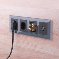 Розетка с заземлением, шторками и USBх2 (черный матовый) / W1171508