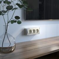 Розетка тройная с заземлением и шторками Gallant (шампань рифленый) / W5073110