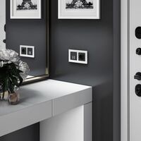 Розетка с заземлением, шторками и USBх2 (черный матовый) / W1171508