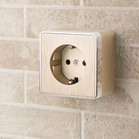 Розетка с заземлением Gallant (шампань рифленый) / W5071010