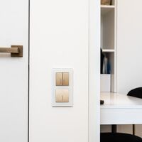 Рамка на 2 поста (белый, Favorit) / W0021101