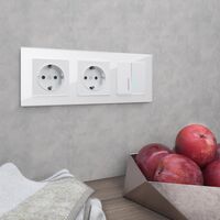 Рамка на 3 поста (белый, Favorit) / W0031101