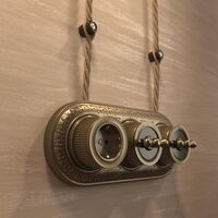 Рамка на 3 поста Retro (бронза, Antik Runda) / WL70-frame-03