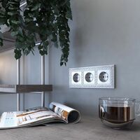 Рамка на 3 поста (матовый хром, Antik) / WL07-Frame-03