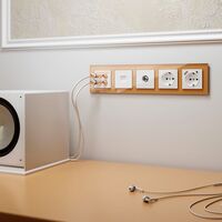 Рамка на 5 постов (бронзовый, Favorit) / WL01-Frame-05