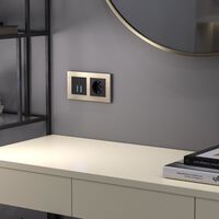 Сенсорный выключатель двухклавишный с подсветкой (черный) / W4520108