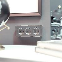 Розетка тройная с заземлением и шторками Gallant (серебряный) / W5073106