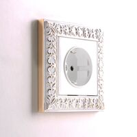 Розетка с заземлением и шторками (белый) / W1171101