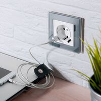 Розетка с заземлением, шторками и USBх2 (белый) / W1171501