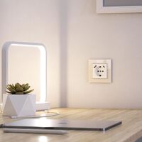 Рамка на 1 пост (молочный, Favorit) / W0011141