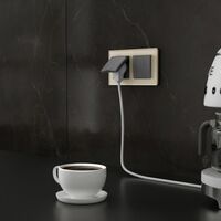 Рамка на 2 поста (молочный, Favorit) / W0021141