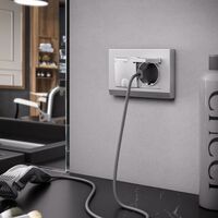 Розетка двойная влагозащ. с зазем. с защит. крышками и шторками (серебряный рифленый) / W1172209