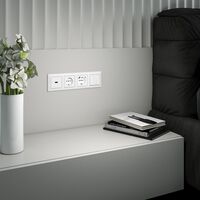 Выключатель трехклавишный (белый) / W1130001