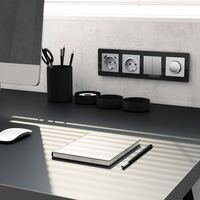 Рамка на 4 поста (черный, Acrylic) / W0042708