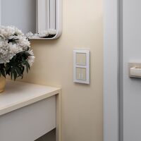 Сенсорный выключатель двухклавишный с подсветкой (шампань) / W4520111