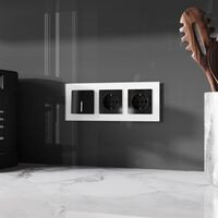 Розетка с заземлением (черный акрил) / W1171048