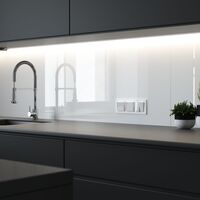 Розетка влагозащ. с зазем. с защит. крышкой и шторками (белый акрил) / W1171241