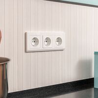 Рамка на 3 поста (белый, Stark) / W0031801