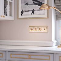 Рамка на 4 поста (золото/белый, Palacio) / WL17-Frame-04